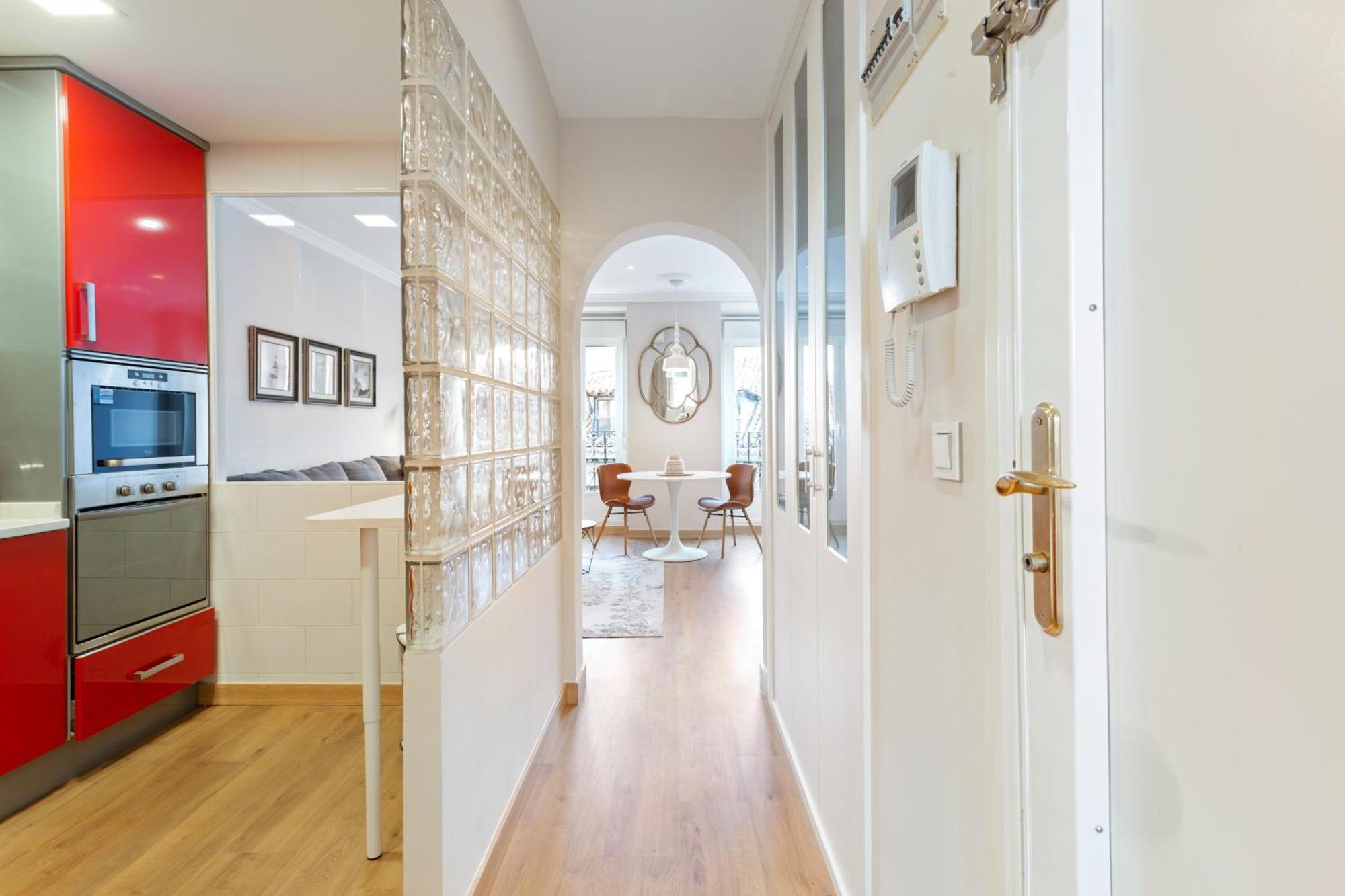 Elegant 1 Bedroom Apartment In The Heart Of Centro Madrid Exterior foto